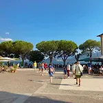 San Giusto I Villen-ferienwohnung Διαμέρισμα Μενάτζιο